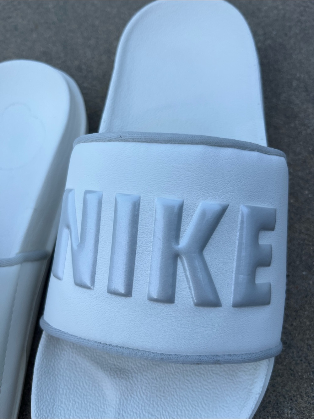 Nike White Slide Sandals with Embossed Logo - Picture 4 of 8